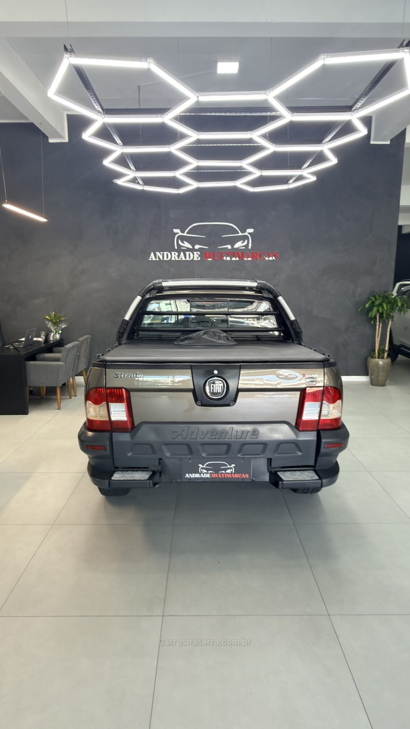 STRADA 1.8 MPI ADVENTURE LOCKER CD 8V FLEX 2P MANUAL - 2013 - CAXIAS DO SUL