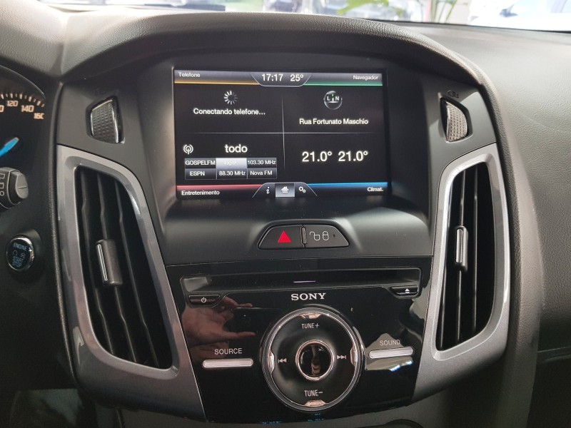 FOCUS 2.0 TITANIUM HATCH 16V FLEX 4P AUTOMÁTICO - 2015 - CAXIAS DO SUL