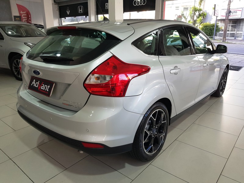 FOCUS 2.0 TITANIUM HATCH 16V FLEX 4P AUTOMÁTICO - 2015 - CAXIAS DO SUL