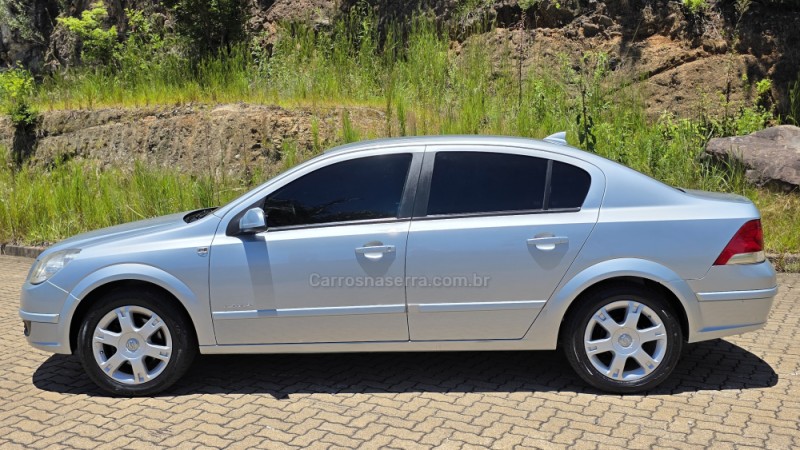VECTRA 2.0 MPFI ELEGANCE 8V 140CV FLEX 4P MANUAL - 2008 - SãO MARCOS