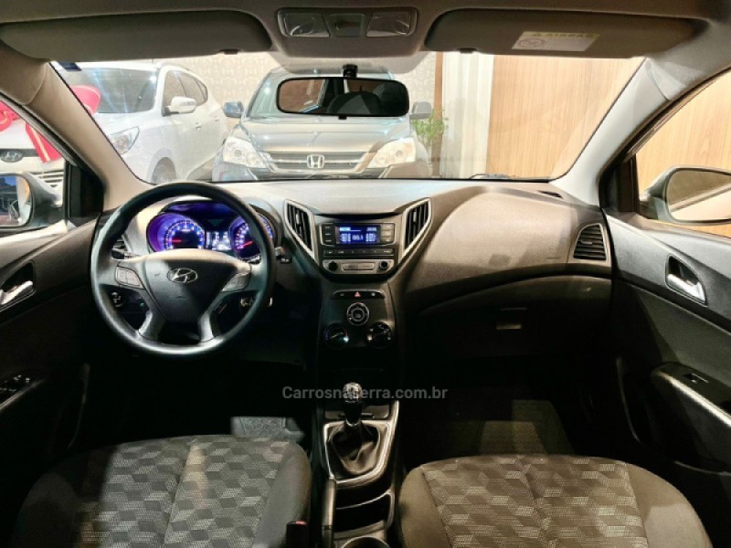 HB20 1.6 COMFORT 16V FLEX 4P MANUAL - 2017 - BENTO GONçALVES