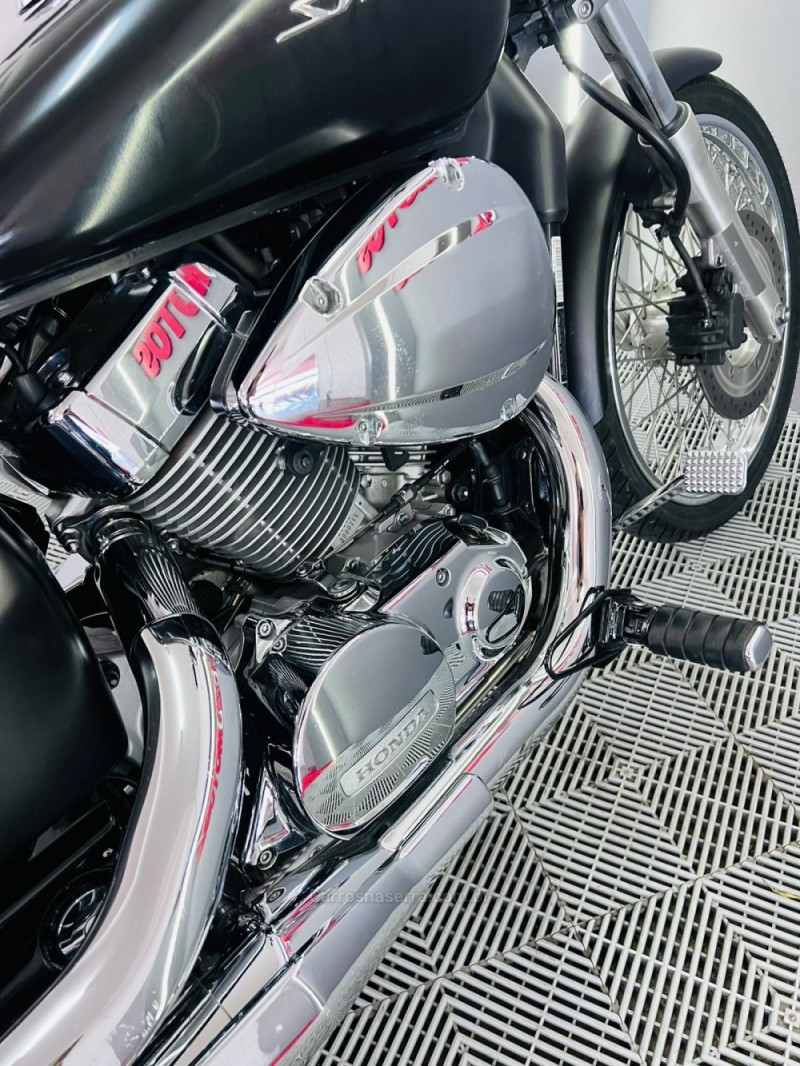 SHADOW 750  - 2013 - CAMPO BOM