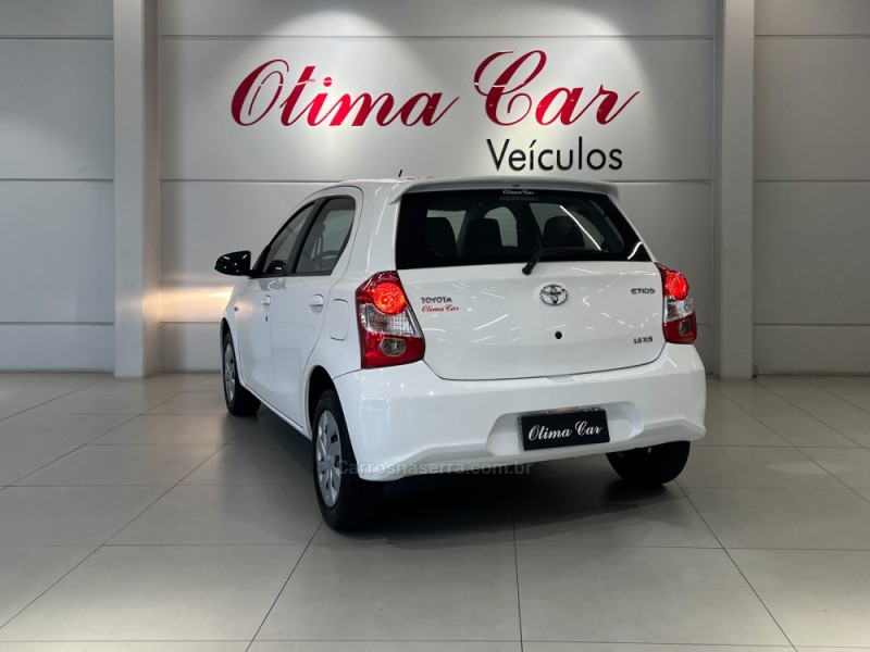 ETIOS 1.5 XS 16V FLEX 4P MANUAL - 2018 - FLORES DA CUNHA