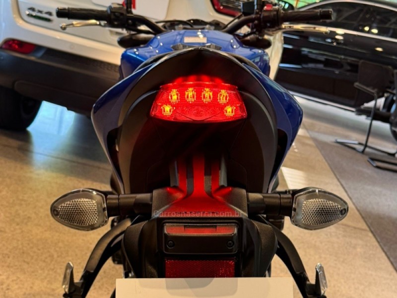 GSXS 1000 GT ABS - 2017 - GARIBALDI