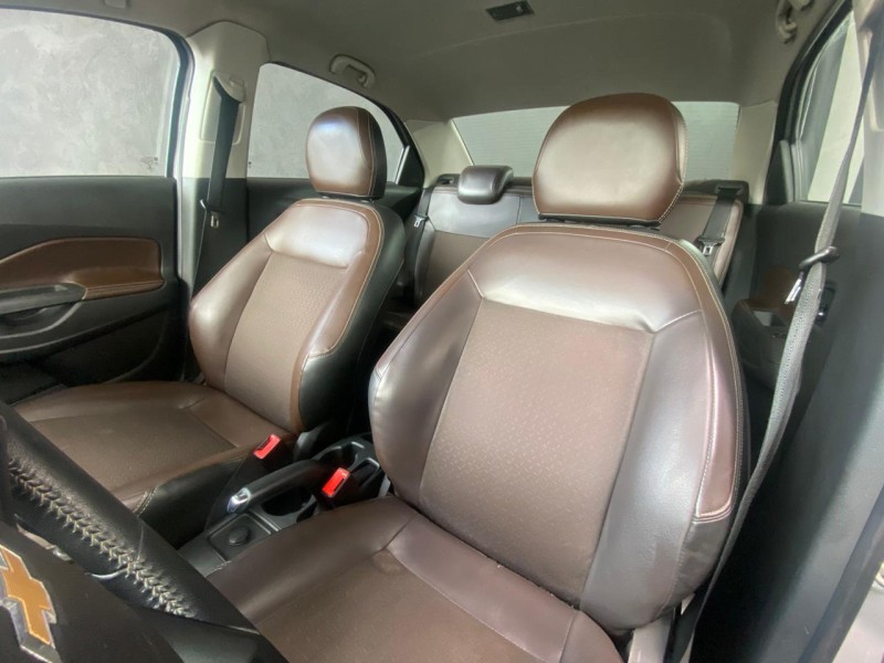 COBALT 1.8 MPFI LTZ 8V FLEX 4P MANUAL - 2016 - CAXIAS DO SUL