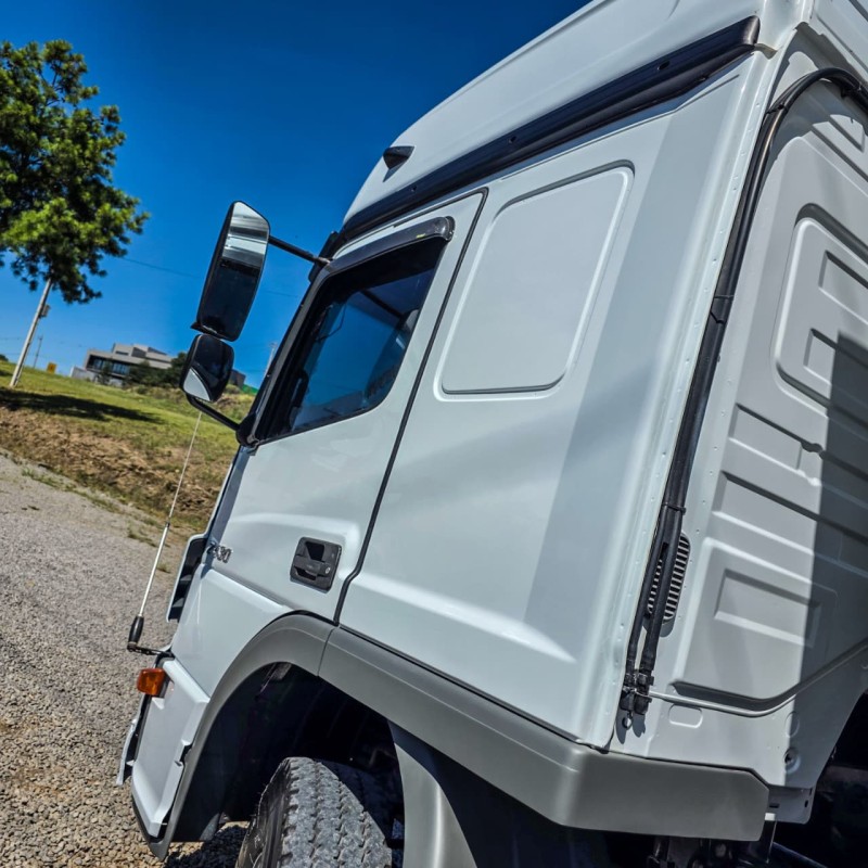 ATEGO 2430 6X2 - 2016 - GARIBALDI