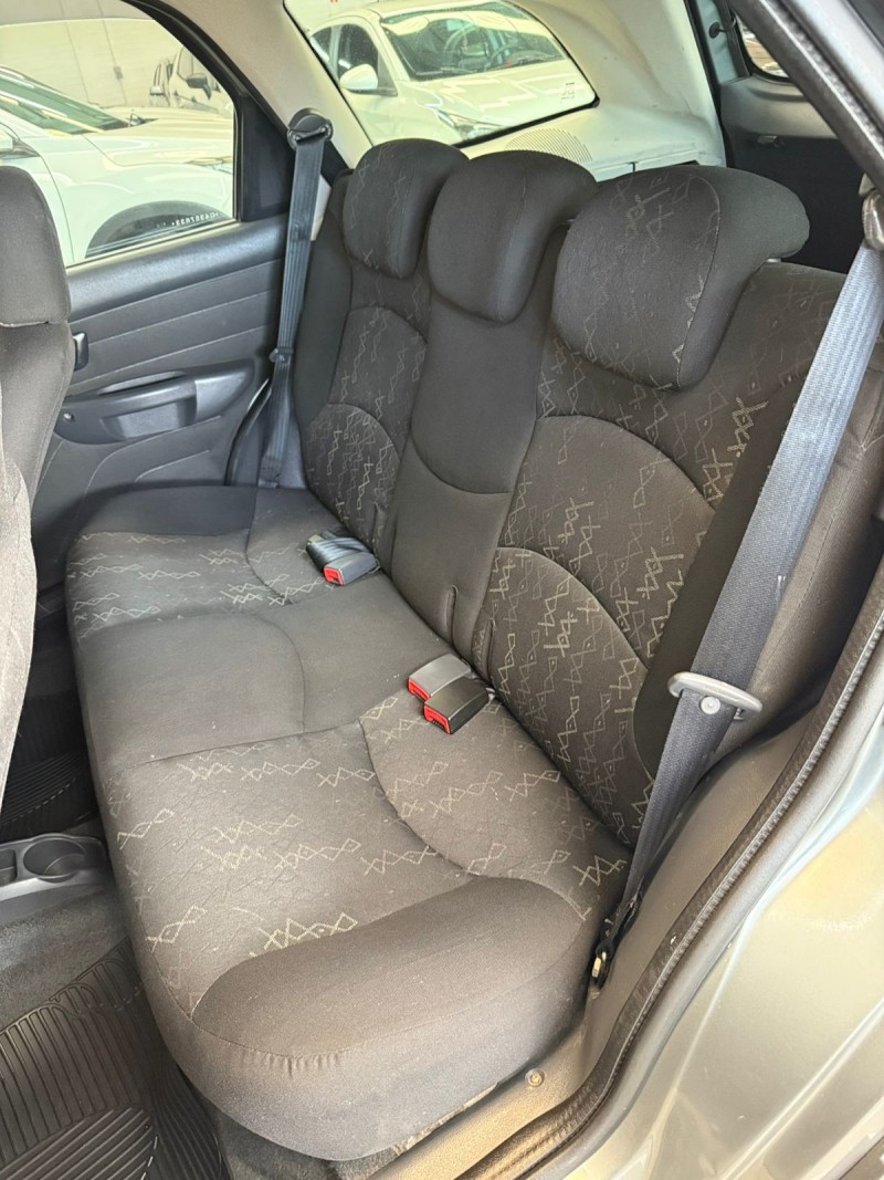 PALIO 1.6 TREKKING WEEKEND 16V FLEX 4P MANUAL - 2012 - CAXIAS DO SUL