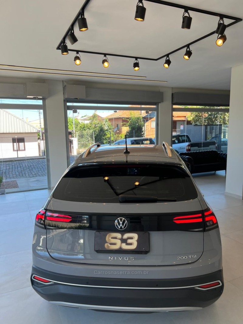 NIVUS 1.0 TSI HIGHLINE FLEX 4P AUTOMÁTICO - 2023 - CAXIAS DO SUL