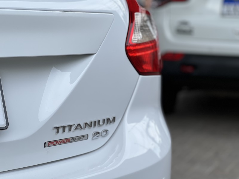 FOCUS 2.0 TITANIUM PLUS HATCH 16V FLEX 4P AUTO - 2015 - BENTO GONçALVES