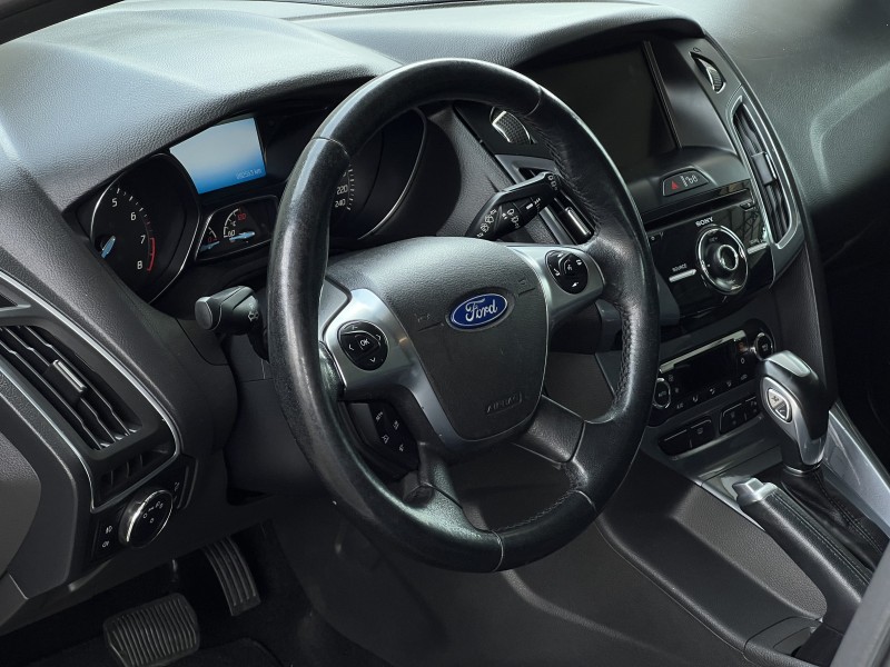 FOCUS 2.0 TITANIUM PLUS HATCH 16V FLEX 4P AUTO - 2015 - BENTO GONçALVES