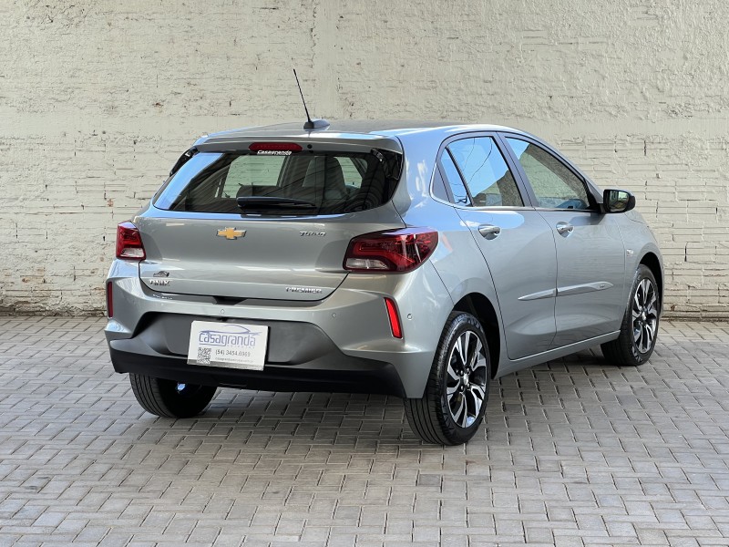 ONIX 1.0 PREMIER II 12V TURBO FLEX 4P AUTOMÁTICO - 2024 - BENTO GONçALVES