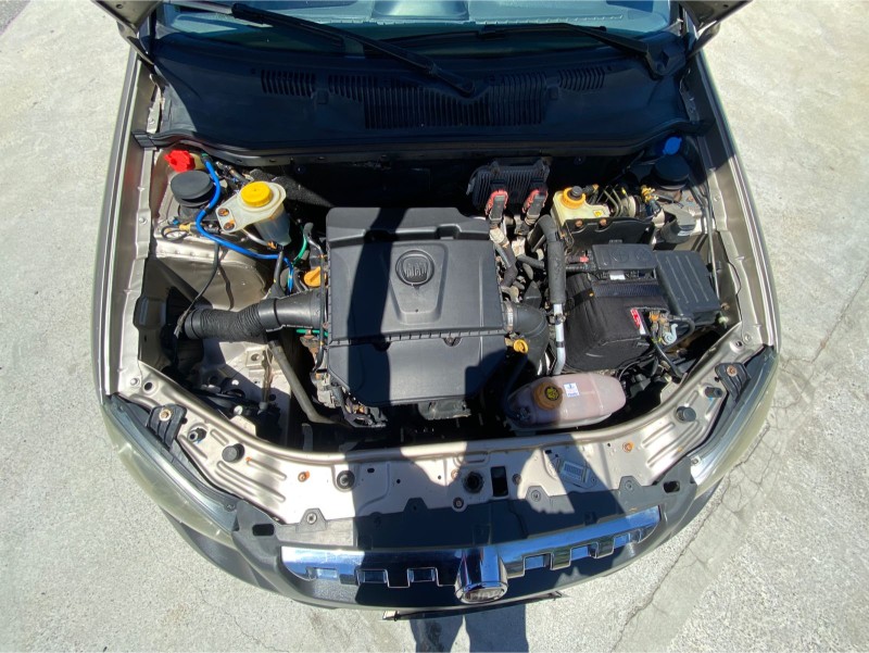 PALIO 1.8 MPI ADVENTURE WEEKEND 8V FLEX 4P AUTOMATIZADO - 2013 - CAXIAS DO SUL