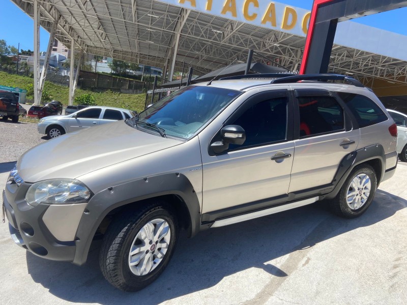 PALIO 1.8 MPI ADVENTURE WEEKEND 8V FLEX 4P AUTOMATIZADO - 2013 - CAXIAS DO SUL