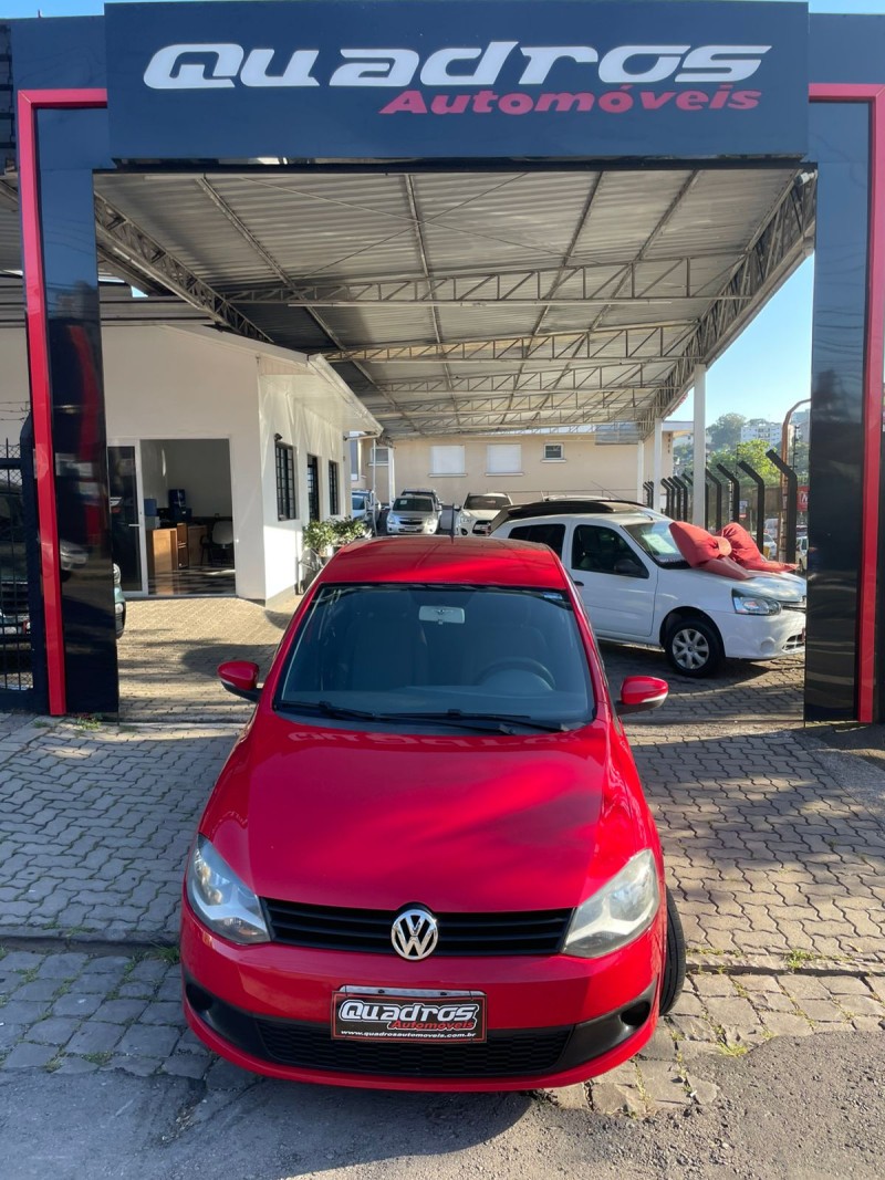 FOX 1.0 MI 8V FLEX 4P MANUAL - 2014 - CAXIAS DO SUL