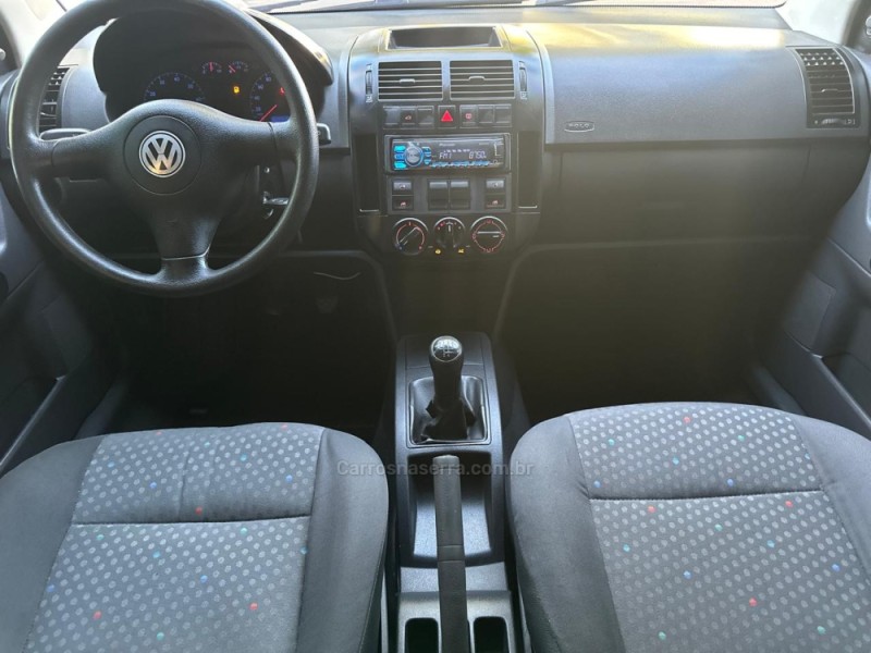 POLO 1.6 MI 8V E-FLEX 4P MANUAL - 2005 - CAMPO BOM