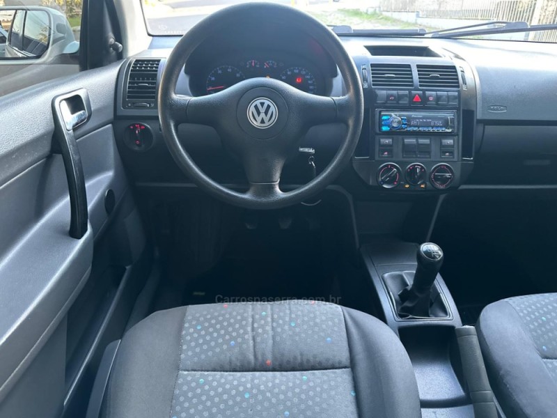 POLO 1.6 MI 8V E-FLEX 4P MANUAL - 2005 - CAMPO BOM