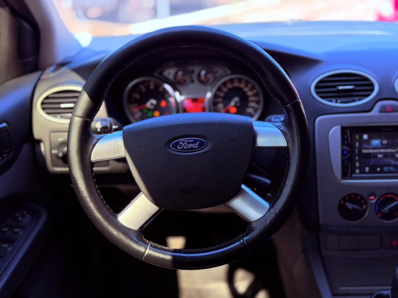 FOCUS 1.6 GLX 8V FLEX 4P MANUAL - 2013 - LAGOA VERMELHA