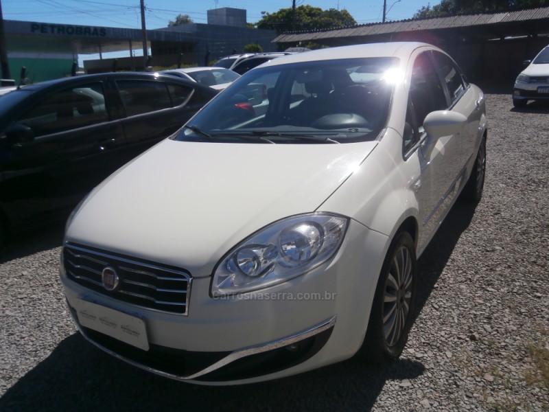 linea 1.8 absolute 16v flex 4p automatizado 2015 farroupilha