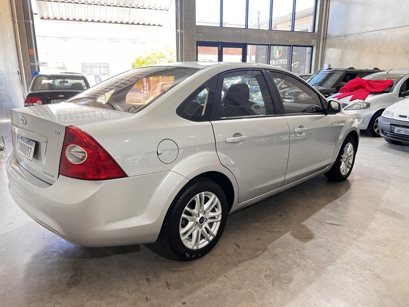 FOCUS 2.0 GLX SEDAN 16V FLEX 4P AUTOMÁTICO - 2013 - CAXIAS DO SUL