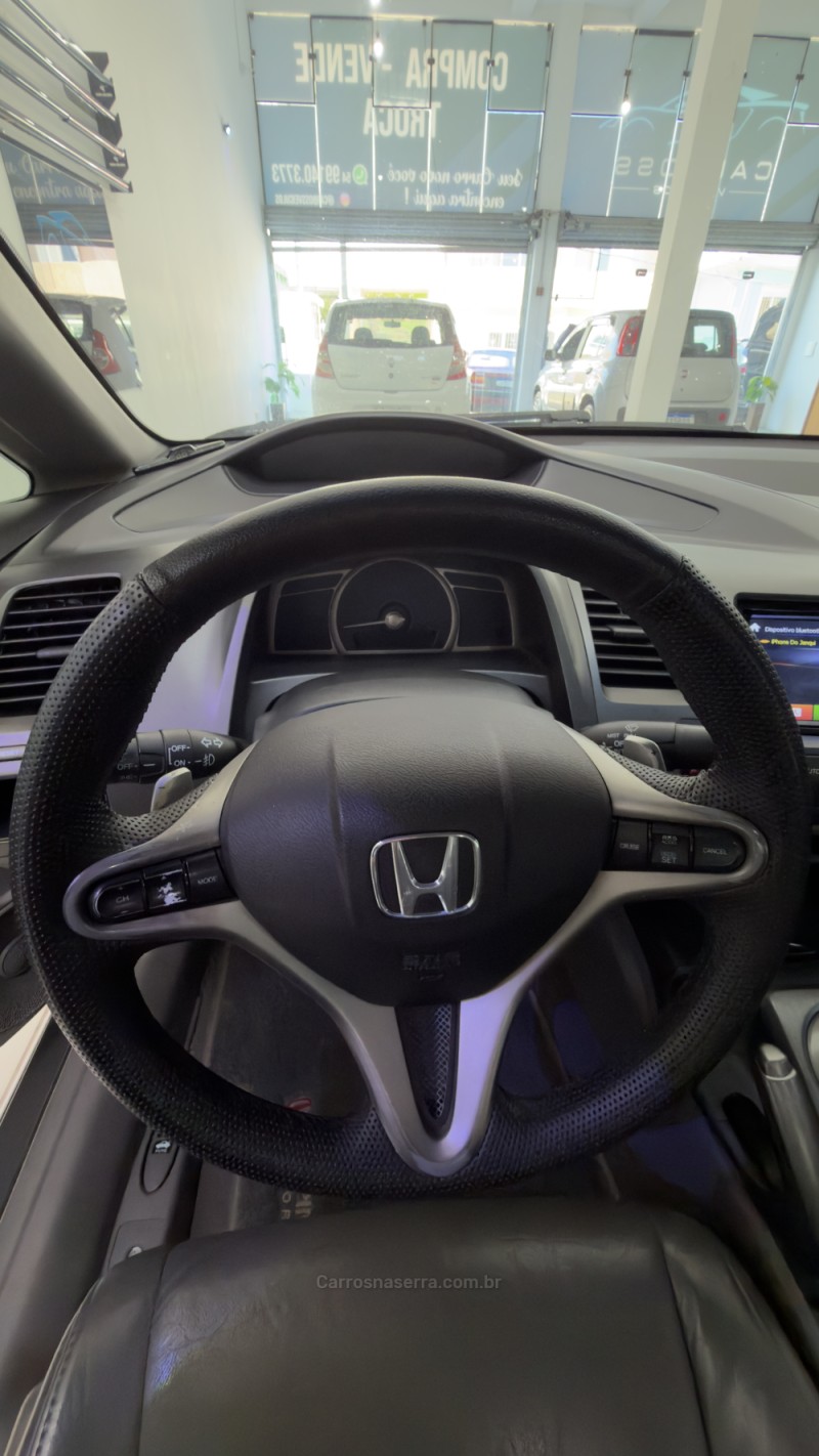 CIVIC 1.8 LXL 16V FLEX 4P AUTOMÁTICO - 2011 - CAXIAS DO SUL