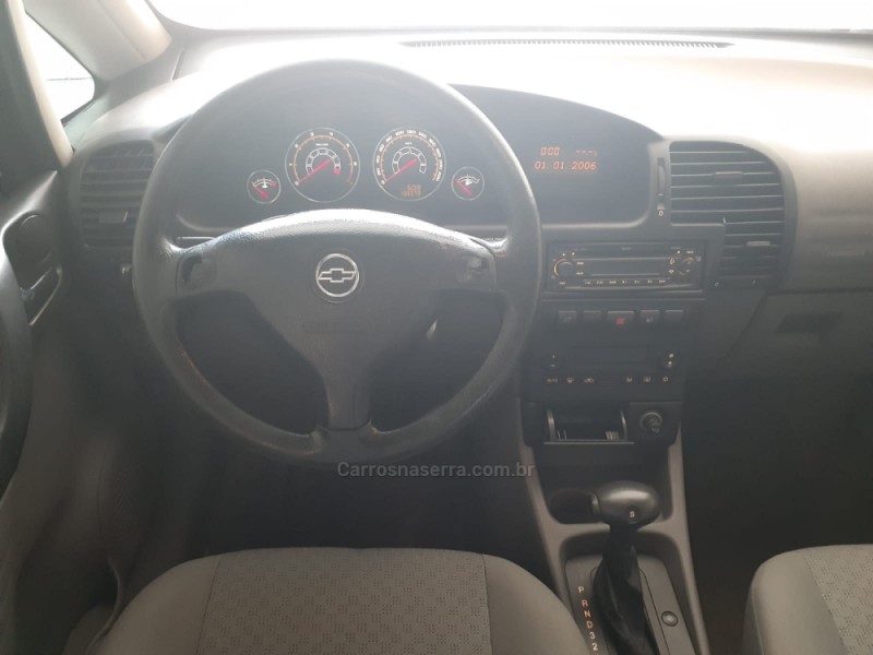 ZAFIRA 2.0 MPFI EXPRESSION 8V FLEX 4P AUTOMÁTICO - 2012 - CANELA