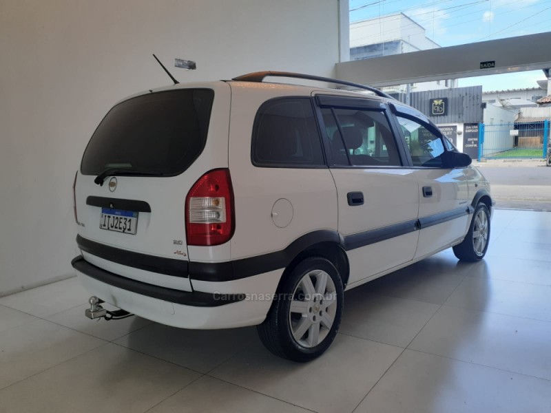 ZAFIRA 2.0 MPFI EXPRESSION 8V FLEX 4P AUTOMÁTICO - 2012 - CANELA