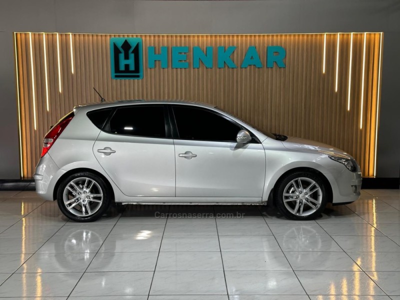 I30 2.0 MPFI GLS 16V GASOLINA 4P MANUAL - 2012 - CAMPO BOM