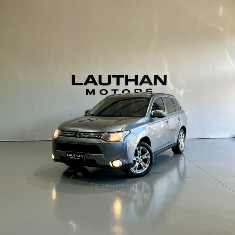 outlander 2.0 mivec hpe gasolina 4p automatico 2015 novo hamburgo