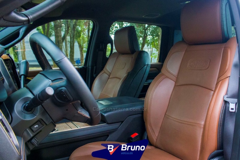 3500 LARAMIE 6.7 LONGHORN CD 4X4 TURBO DIESEL 4P AUTOMÁTICA - 2024 - PALMEIRA DAS MISSõES