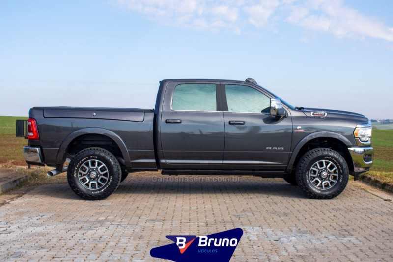 3500 LARAMIE 6.7 LONGHORN CD 4X4 TURBO DIESEL 4P AUTOMÁTICA - 2024 - PALMEIRA DAS MISSõES