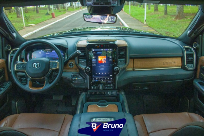 3500 LARAMIE 6.7 LONGHORN CD 4X4 TURBO DIESEL 4P AUTOMÁTICA - 2024 - PALMEIRA DAS MISSõES