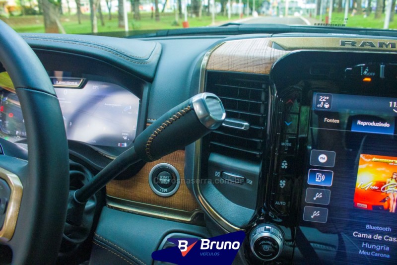 3500 LARAMIE 6.7 LONGHORN CD 4X4 TURBO DIESEL 4P AUTOMÁTICA - 2024 - PALMEIRA DAS MISSõES