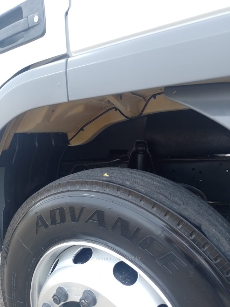 ATEGO 2426 6X2 - 2012 - GARIBALDI