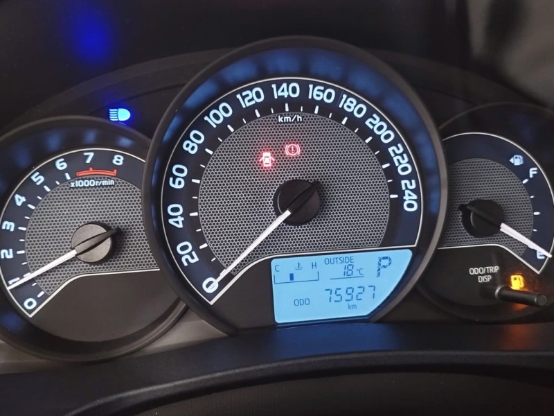 COROLLA 1.8 GLI 16V FLEX 4P AUTOMÁTICO - 2015 - CAXIAS DO SUL