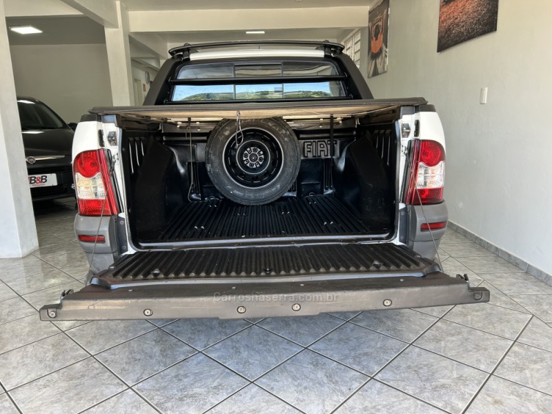 STRADA 1.4 MPI WORKING CD 8V FLEX 2P MANUAL - 2013 - NOVA PRATA