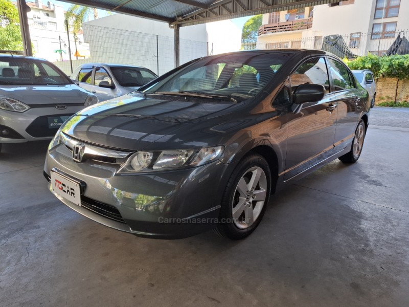 CIVIC 1.8 EXS 16V FLEX 4P MANUAL - 2007 - GARIBALDI