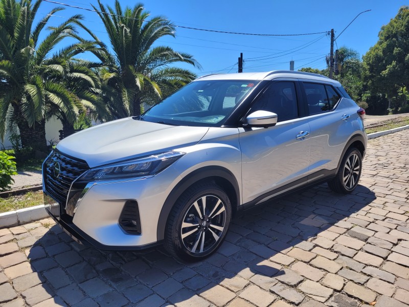 KICKS 1.6 EXCLUSIVE 16V FLEX 4P AUTOMÁTICO - 2022 - CARLOS BARBOSA