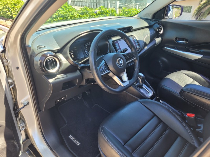 KICKS 1.6 EXCLUSIVE 16V FLEX 4P AUTOMÁTICO - 2022 - CARLOS BARBOSA