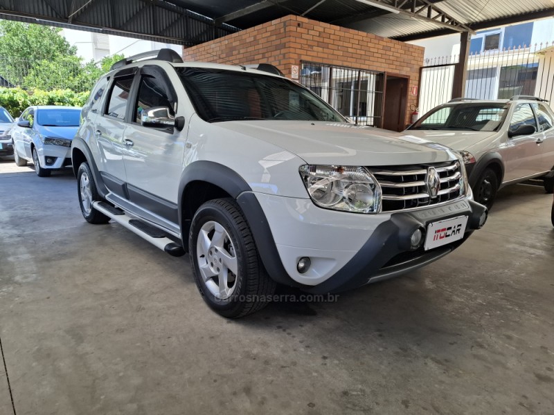 duster 2.0 dynamique 4x2 16v flex 4p manual 2015 garibaldi