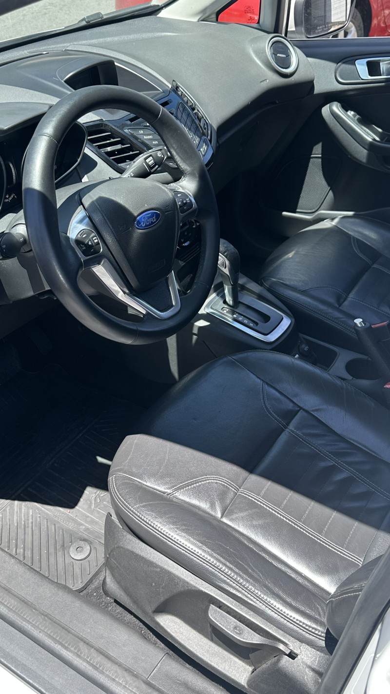 FIESTA 1.6 TITANIUM HATCH 16V FLEX 4P AUTOMÁTICO - 2015 - CAXIAS DO SUL