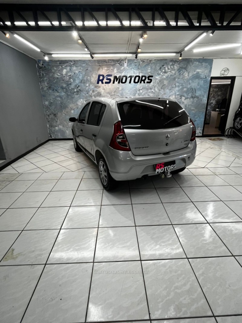 SANDERO 1.0 EXPRESSION 16V FLEX 4P MANUAL - 2009 - CAXIAS DO SUL