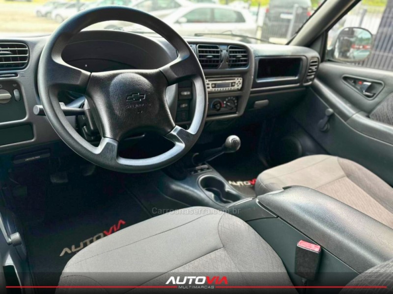 BLAZER 2.4 MPFI ADVANTAGE 4X2 8V FLEX 4P MANUAL - 2009 - SAPIRANGA