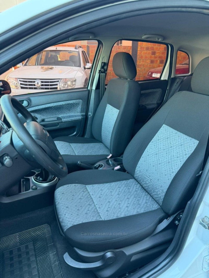 FIESTA 1.0 MPI CLASS 8V FLEX 4P MANUAL - 2014 - LAJEADO