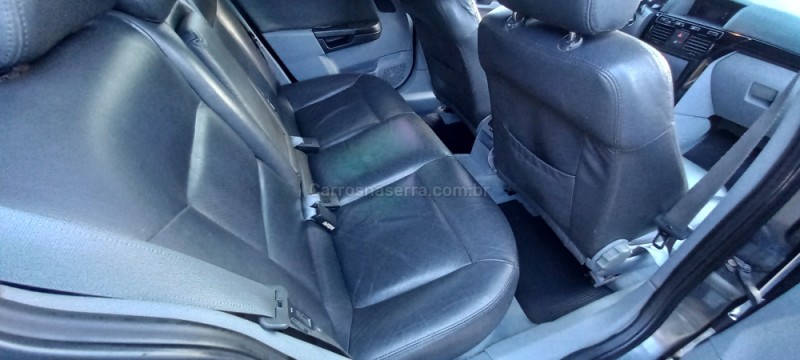 VECTRA 2.0 MPFI ELEGANCE 8V 140CV FLEX 4P MANUAL - 2006 - PICADA CAFé