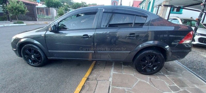 VECTRA 2.0 MPFI ELEGANCE 8V 140CV FLEX 4P MANUAL - 2006 - PICADA CAFé