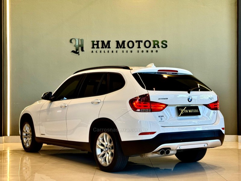 X1 2.0 20I 4X2 16V GASOLINA 4P AUTOMÁTICO - 2015 - CAXIAS DO SUL