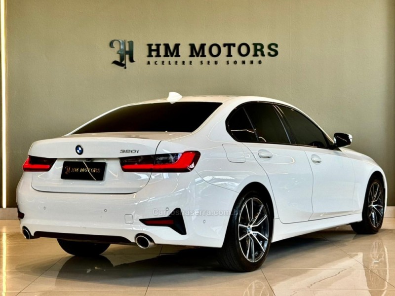 320I 2.0 SPORT GP 16V TURBO GASOLINA 4P AUTOMÁTICO - 2020 - CAXIAS DO SUL