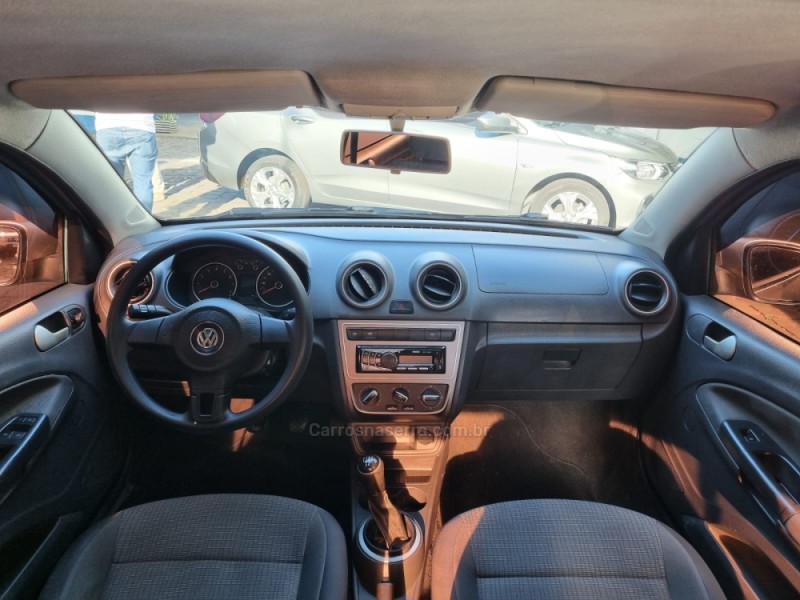 VOYAGE 1.6 MI 8V FLEX 4P MANUAL - 2014 - VACARIA