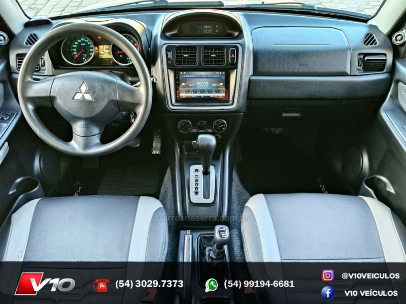 PAJERO TR4 2.0 4X4 16V 140CV FLEX 4P AUTOMÁTICO - 2013 - CAXIAS DO SUL