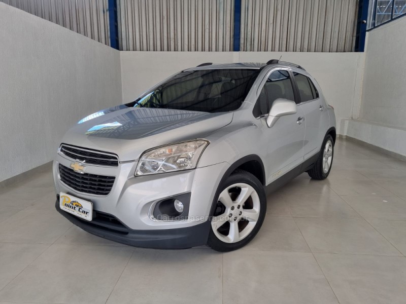 TRACKER 1.8 MPFI LTZ 4X2 16V FLEX 4P AUTOMÁTICO - 2016 - VACARIA